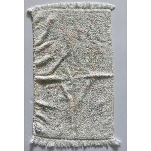 Vintage Floral Flower Power 70s Hand Towel Fringe All Cotton Decor USA Made - Picture 2 of 3